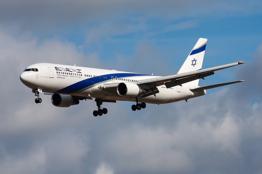 Israel's El Al shows a second-quarter net profit of USD 147 million